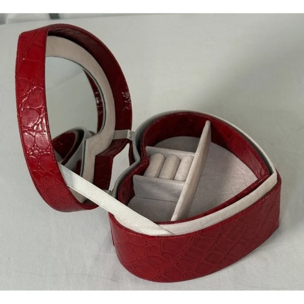 Red Faux Croc Heart Jewelry Box Travel Case Mirror Removable Tray Divided‎ 86-00